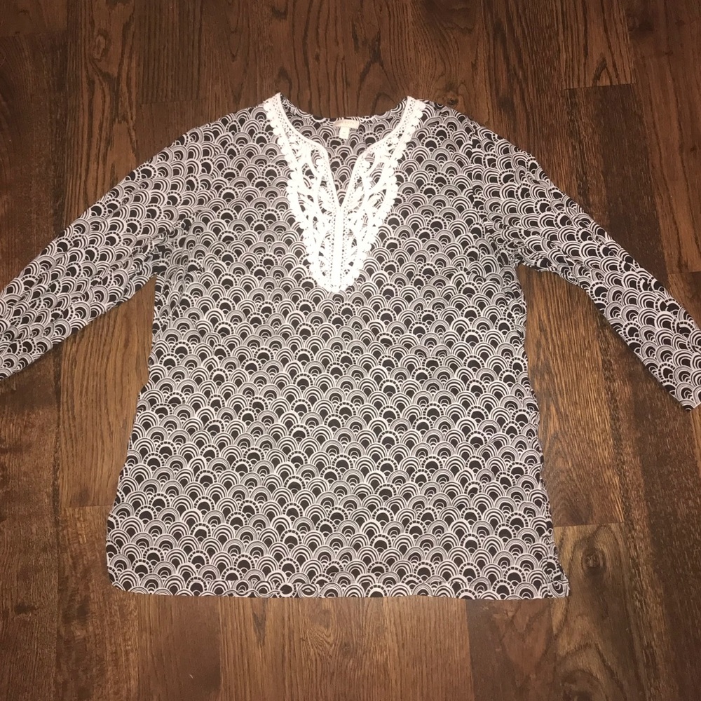 3/4 long sleeved women’s pull over shirt